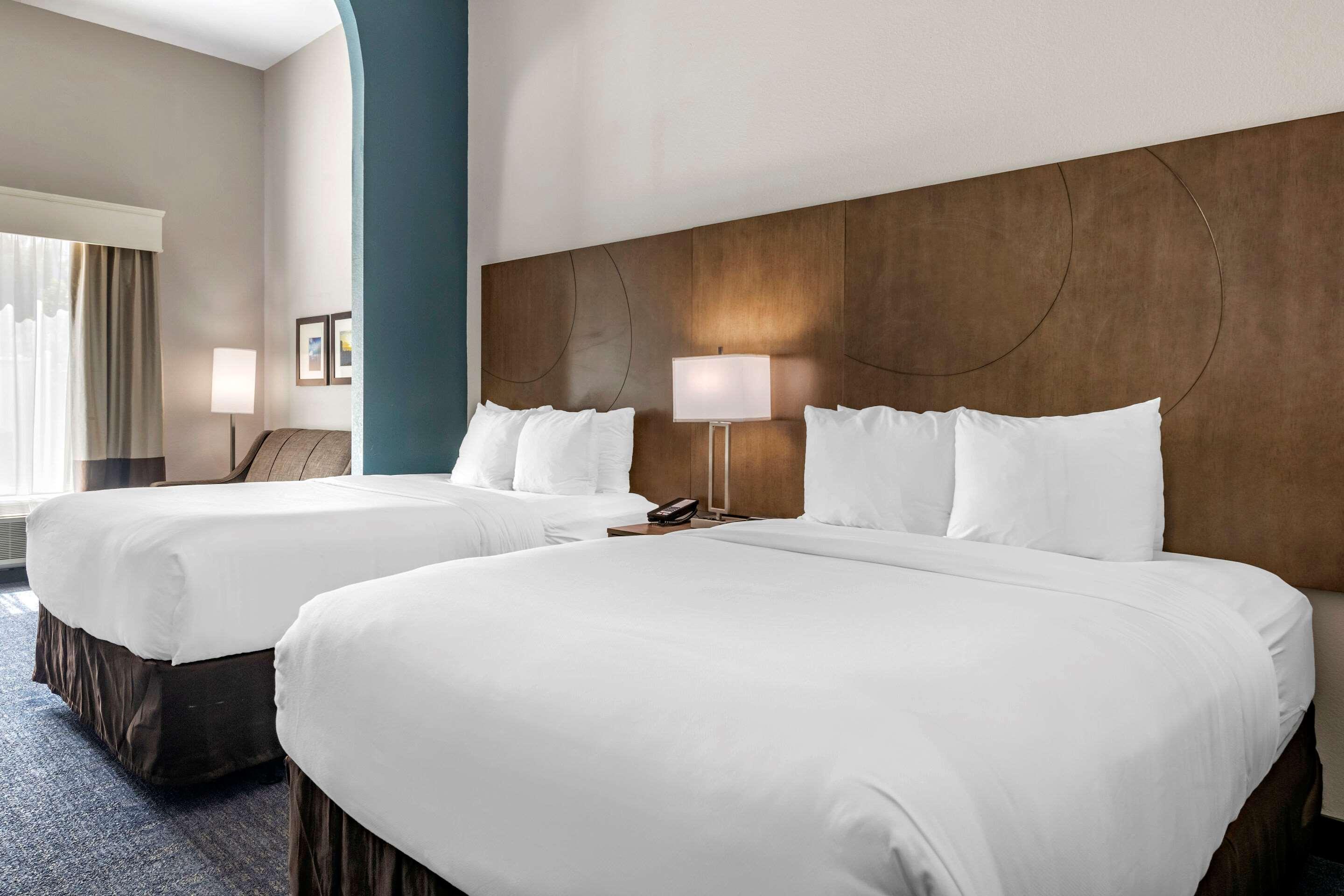 Comfort Suites Fort Lauderdale Airport & Cruise Port Dania Beach Ngoại thất bức ảnh