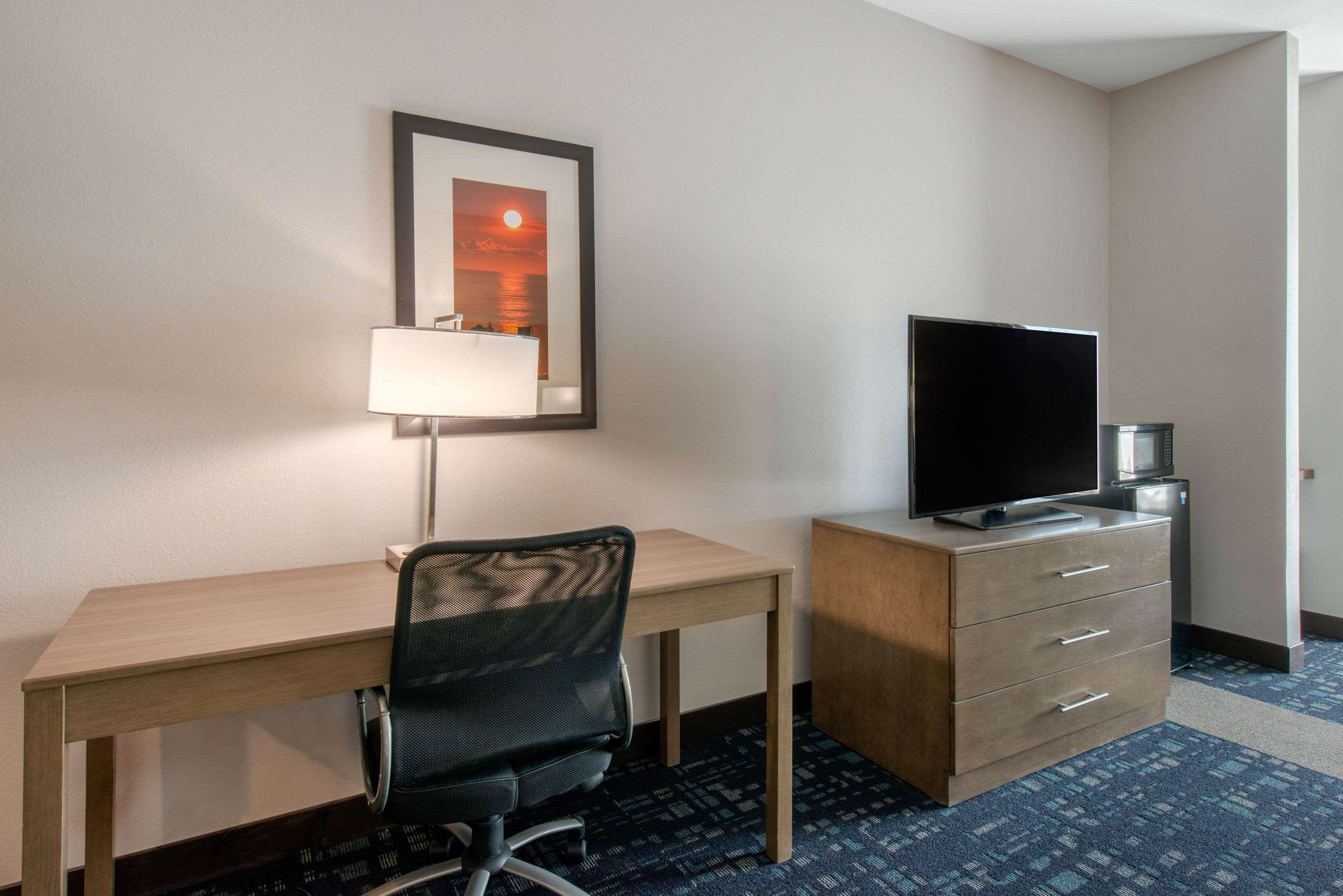 Comfort Suites Fort Lauderdale Airport & Cruise Port Dania Beach Ngoại thất bức ảnh