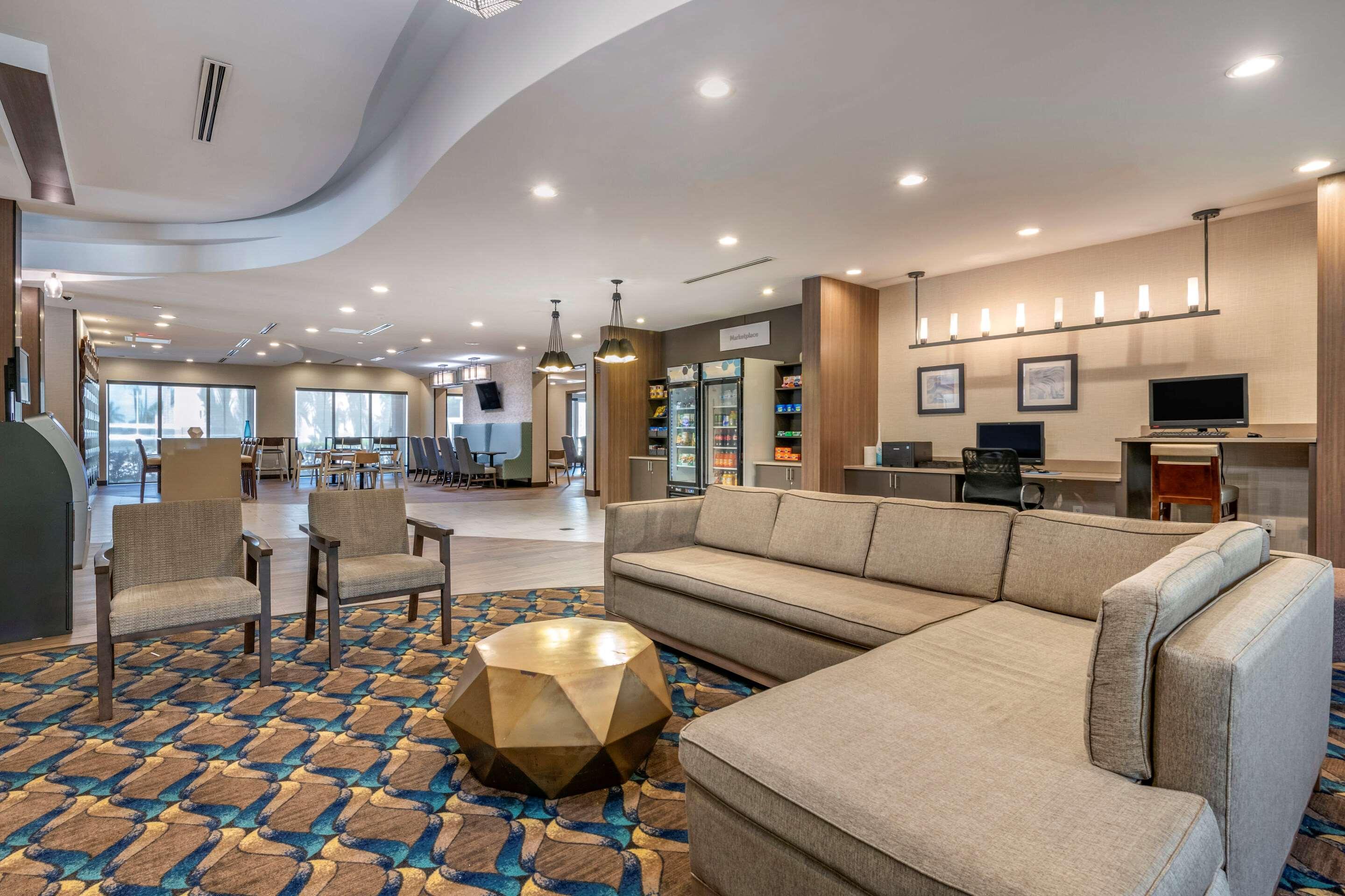 Comfort Suites Fort Lauderdale Airport & Cruise Port Dania Beach Ngoại thất bức ảnh