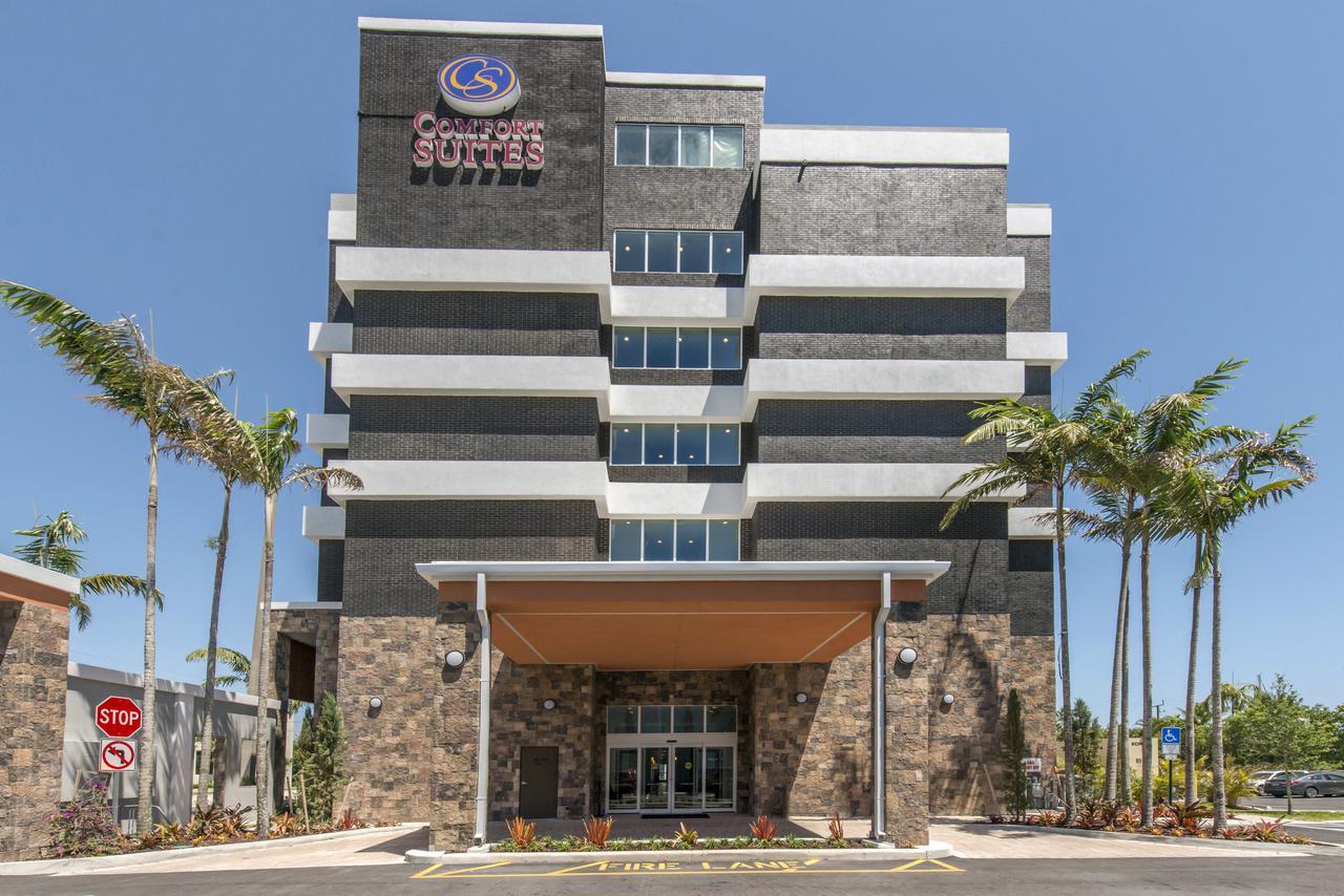 Comfort Suites Fort Lauderdale Airport & Cruise Port Dania Beach Ngoại thất bức ảnh