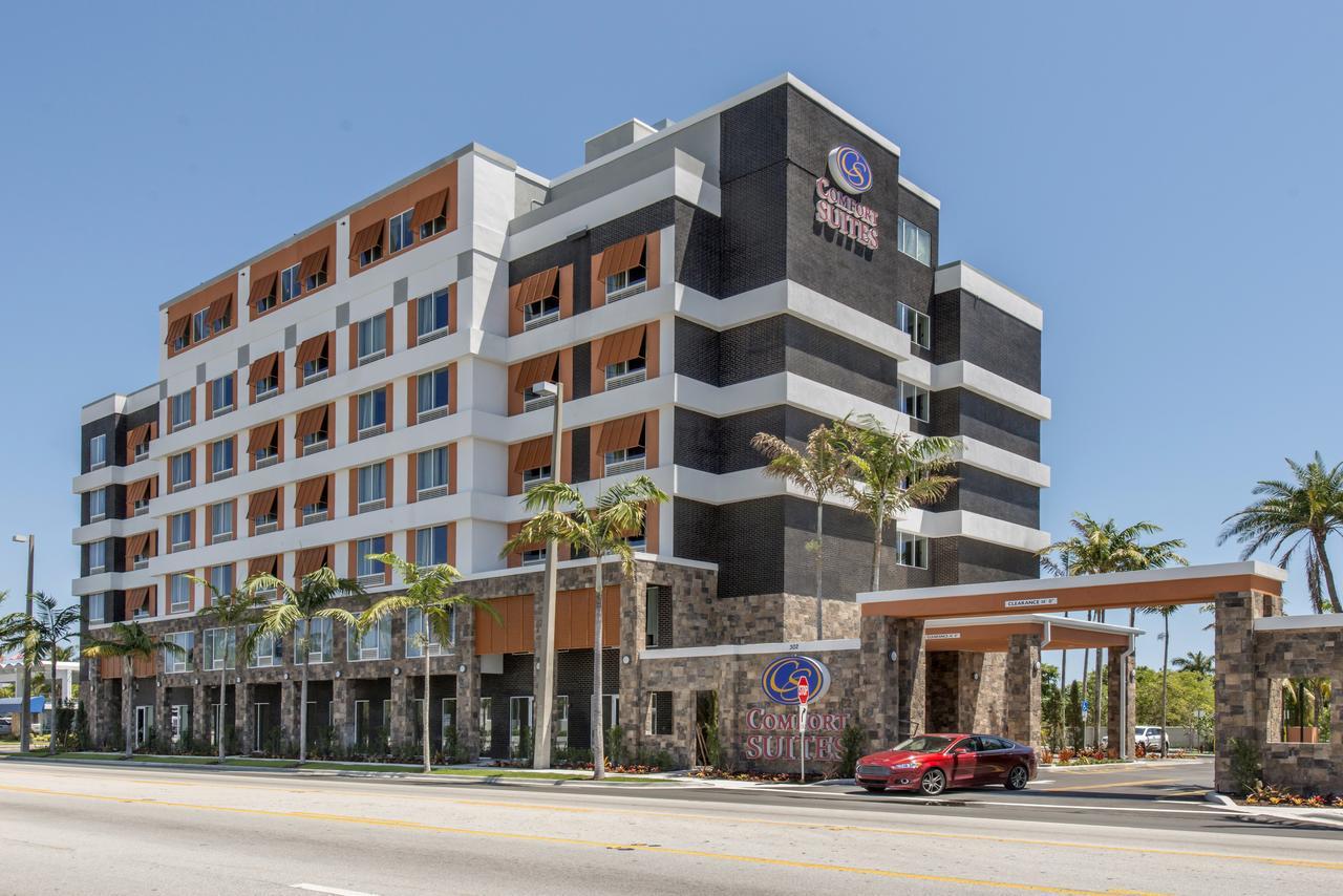 Comfort Suites Fort Lauderdale Airport & Cruise Port Dania Beach Ngoại thất bức ảnh